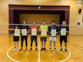 一般男子ダブルス　左から準優勝、優勝、３位の皆さん